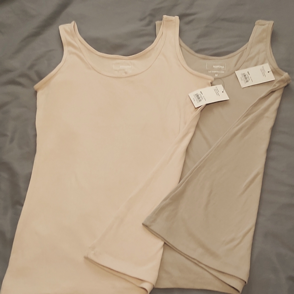 2 Sonoma Women's Tank Tops